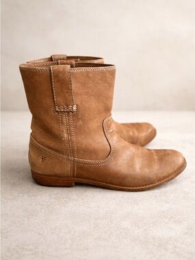 Frye Women's Anna Short Leather Ankle Booties Brown/Tan 7